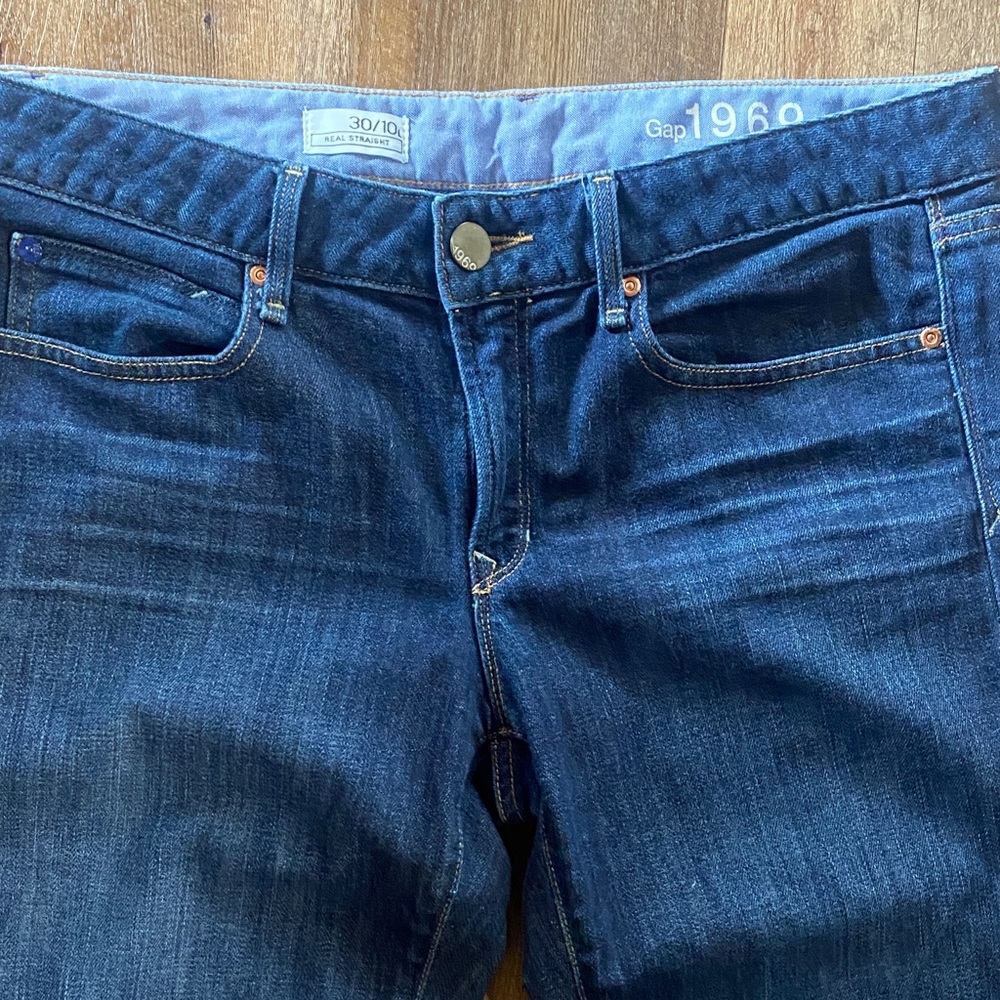 GAP Women's Dark Indigo Straight Leg Jeans
